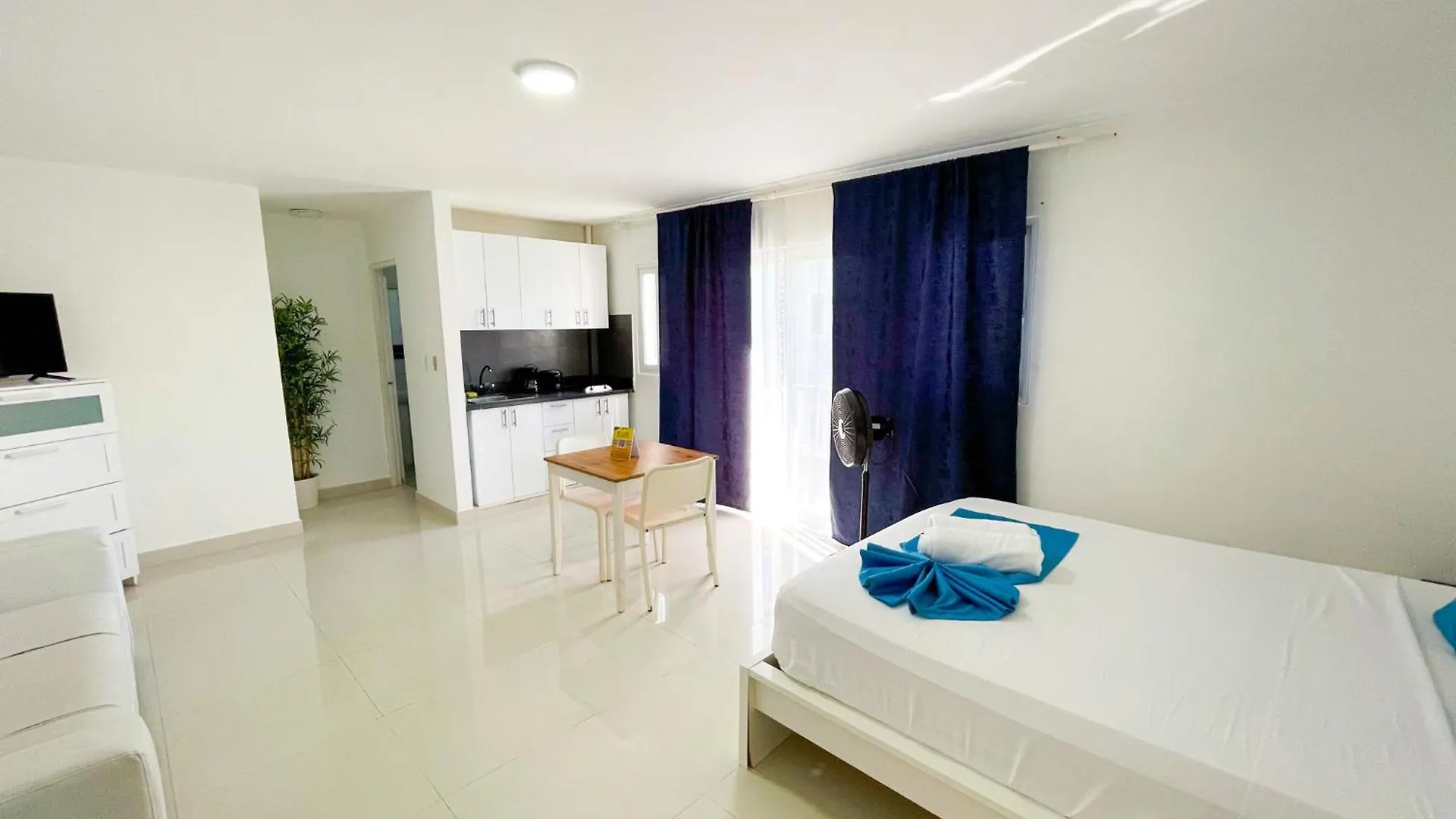 Tropical Adventures Sol Caribes Del Mar Studios Suites Bavaro Beach & Pool Punta Cana 5*,